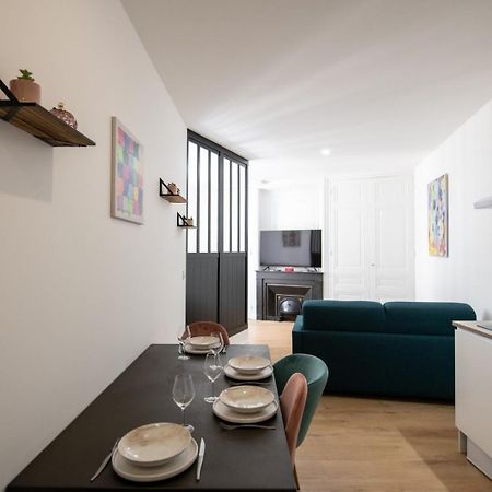 L'Arty - Tres Joli Studio Moderne Place Valmy Lyon Exteriör bild